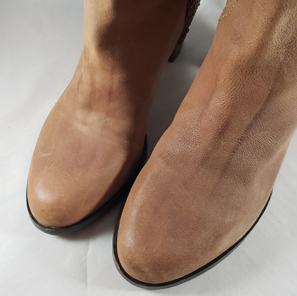 Frye Bella Low Flower Pull-On Boots - Picture 4 of 8